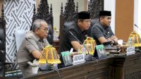 Sekda Lutim Hadiri Paripurna, Tegaskan Komitmen Jalankan APBD Perubahan Sesuai Harapan Rakyat