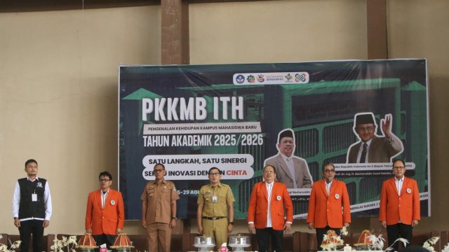 Pj Sekda Hadiri Pembukaan PKKMB ITH, Dukung Pengembangan Pendidikan Tinggi di Parepare