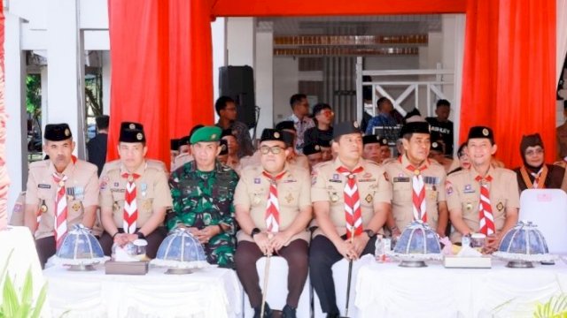 Ketua DPRD Syamsuddin Hadiri Puncak HUT Pramuka ke-64 Tingkat Provinsi di Kabupaten Barru.
