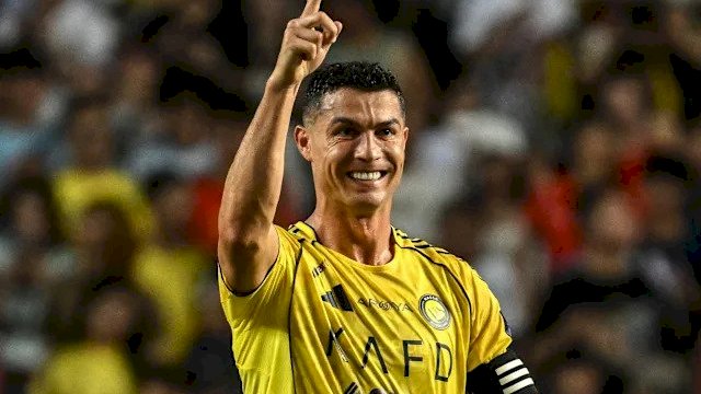 Ronaldo Ukir Rekor 100 Gol di Lima Tim Berbeda.