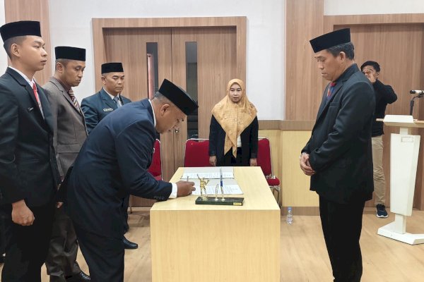 13 Pejabat Struktural dan Fungsional Dilantik, Pemkab Soppeng Tegaskan Profesionalisme ASN