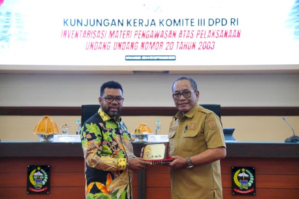 Komite III DPD RI Apresiasi Pemprov Sulsel dalam Proses Penerimaan Siswa Baru