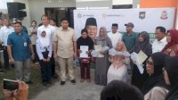 Terima Bantuan Rumah, Keluarga Korban Demo Ricuh DPRD Makassar Berterima Kasih ke Presiden Prabowo