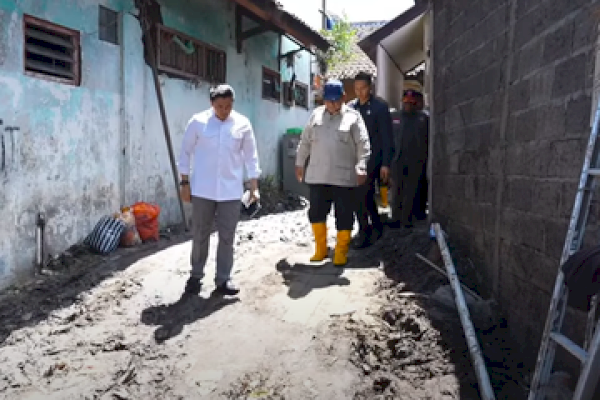 Sepulang dari Qatar dan PEA, Prabowo Langsung Jenguk Korban Banjir Bali