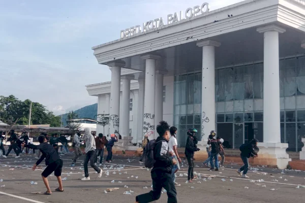 Gedung DPRD Palopo Rusak Parah Akibat Demo Ricuh, Kerugian Ditaksir Capai Rp 1 Miliar