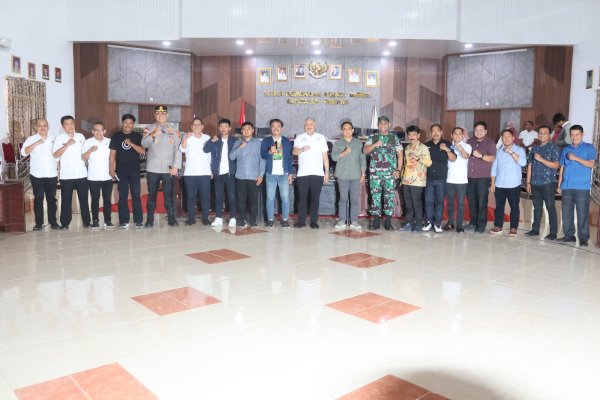 Pemkab dan DPRD Pinrang Gandeng Masyarakat Bahas Penyesuaian Tarif PBB-P2