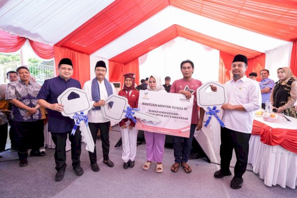 Gubernur Sulsel Dampingi Mensos Resmikan Hunian Layak untuk Naila dan Keluarga Kurang Mampu
