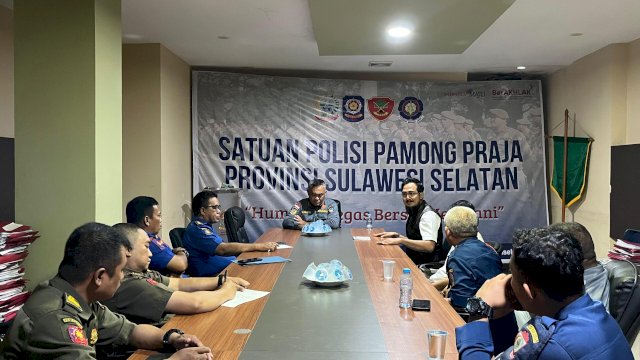 Pertemuan Antara Damkar Makassar dan Damkar Maros difasilitasi Pemrov Sulsel.