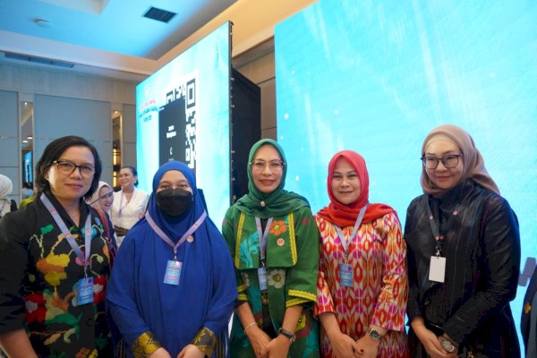 Hadiri Rakernas Dekranasda, dr. Ani Nurbani Harap Produk Lokal Luwu Timur Maju