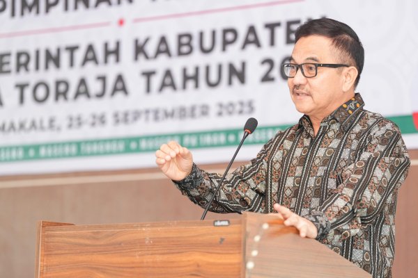 Sekda Sulsel Pimpin Uji Kompetensi Pejabat Pimpinan Tinggi Pratama Tana Toraja