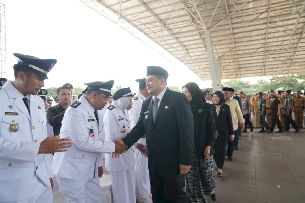 Wali Kota Makassar Lantik 263 Pejabat Eselon IV, Tekankan Peran Lurah sebagai Ujung Tombak Pelayanan