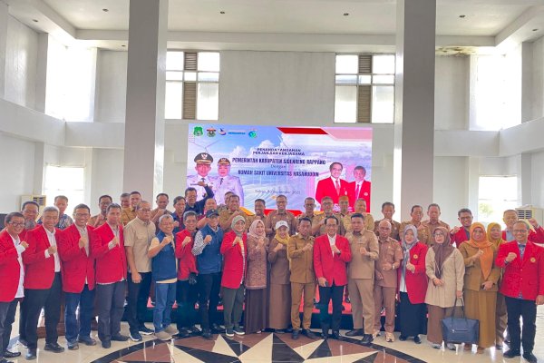 Unhas Pamerkan Inovasi dan Program Pengabdian di Kabupaten Sidrap