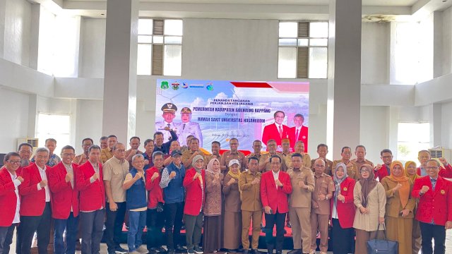Universitas Hasanuddin (Unhas) bekerja sama dengan Pemerintah Kabupaten Sidenreng Rappang menggelar Pameran/Expo Program Pengabdian kepada Masyarakat Unhas (PPMU).