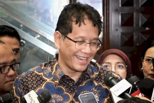Menkeu Purbaya: Kalau Ekonomi Balik ke 6%, Rocky Gerung Harus Minta Maaf ke Saya