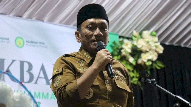 Bupati Ibas Hadiri Tabligh Akbar di Towuti, Umumkan Bantuan Miliaran Rupiah untuk Ponpes dan Masjid
