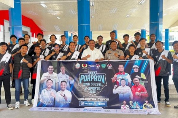 Bupati Maros Chaidir Syam Lepas Kontingen ESI ke Pra Porprov XVIII Sulsel