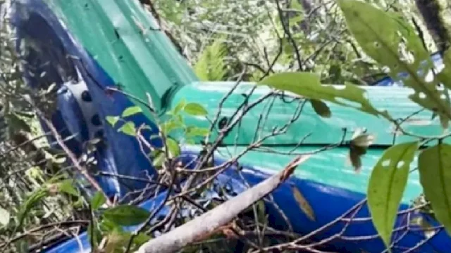 Bangkai Helikopter BK117 D3 Ditemukan di Hutan Kalsel, Enam Jasad Terdeteksi