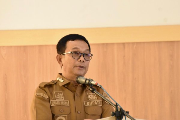 Bupati Instruksikan Rumah Sakit dan Puskesmas Perpanjang Jam Kerja untuk Layanan PPPK Soppeng