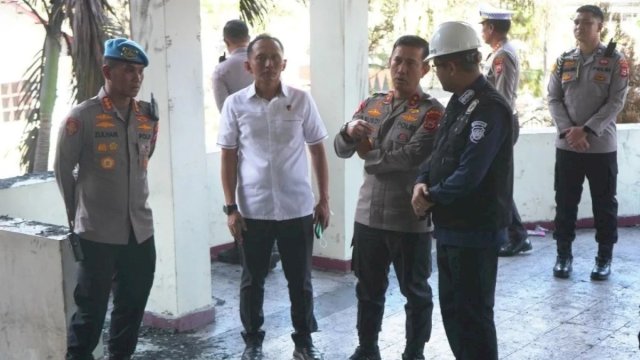 Usut Pembakaran Gedung DPRD Makassar,&nbsp; Kapolda Sulsel: Potensi Tersangka Sudah Ada
