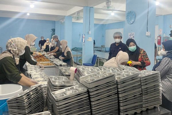 Wabup Sidrap Nurkanaah Keliling Tinjau SPPG, Pastikan MBG Lancar