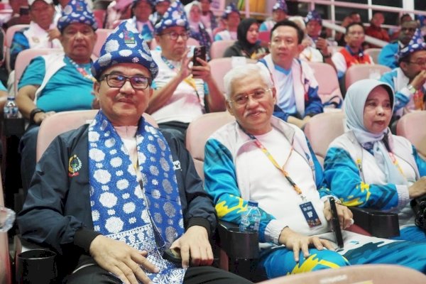 Sekda Sulsel Jufri Rahman Dukung Langsung Atlet di Pembukaan Pornas XVII Korpri 2025