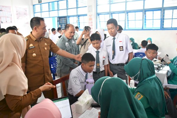 Wabup Mahyanto Hadiri Kegiatan Skrining Kesehatan “Andalan Sehati” di Sinjai