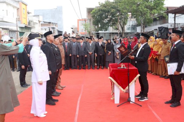 Bupati Sidrap Lantik 48 Pejabat di Pelataran Pasar Pangkajene
