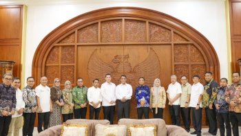 Bupati Syaharuddin Bertemu Menteri Pertanian, Sampaikan Aspirasi Masyarakat Sidrap