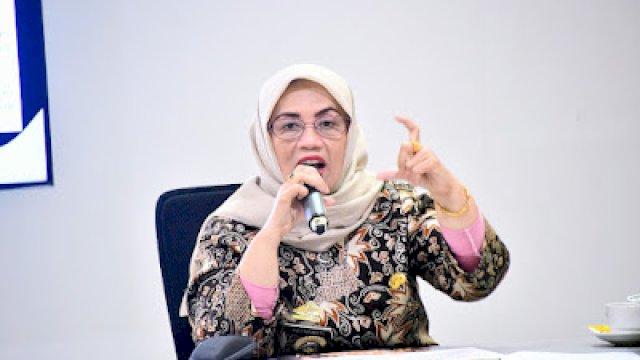Bupati Sinjai Hj. Ratnawati Arif.