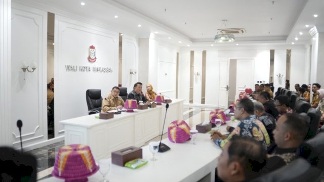 Munafri Dorong PDAM Jadi Teladan Tata Kelola BUMD saat Exit Meeting BPK Sulsel