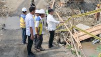 Bupati Soppeng Suwardi Haseng Tinjau Progres Berjalan dan Pastikan Kondisi Pekerjaan Jembatan Salokaraja