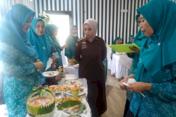 TP PKK Sinjai Kembangkan Menu Pangan Lokal B2SA