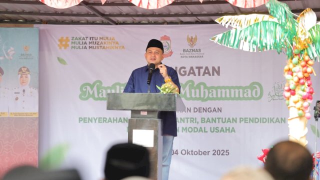 Wali Kota Makassar, Munafri Arifuddin, memberikan sambutan pada kegiatan peringatan Maulid Nabi Muhammad SAW yang digelar Baznas Kota Makassar.