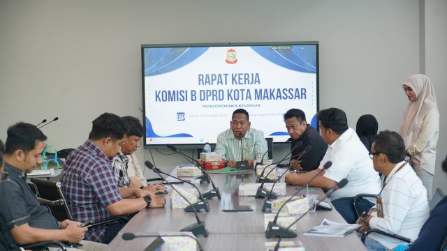 Rapat Komisi B DPRD Makassar.