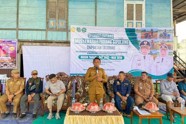 Bupati Syaharuddin Alrif Duduk Bersama Gapoktan Talumae Bahas Musim Tanam Okmar