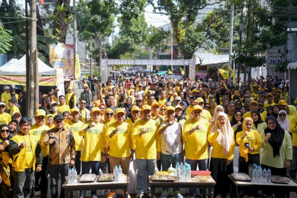 Rayakan HUT ke-61, Golkar Makassar Bagi Kepedulian Lewat Pasar Murah-Layanan Kesehatan