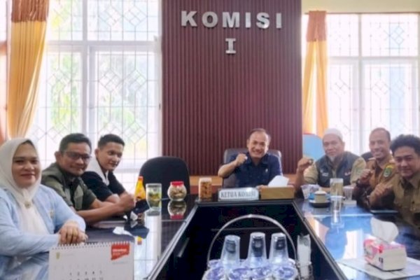 Komisi I DPRD Lutra Terima Kunjungan Pengurus PGRI