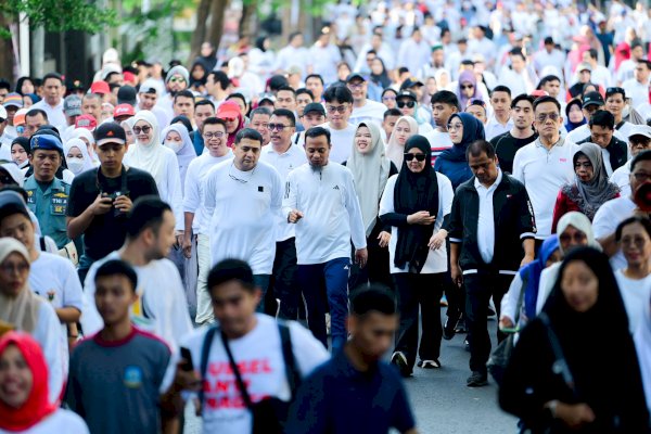 Warga Sulsel Tumpah Ruah di Jalan Sehat Anti Mager 356 Tahun Sulsel