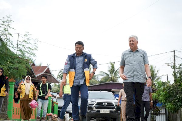 Bupati Irwan Awasi Langsung Pengerjaan Jalan, Tegaskan Pentingnya Kualitas Infrastruktur