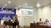 Hari Kedua Bimtek Kehumasan dan Protokol Pemkab Lutim, Peserta Dibekali Ilmu Keprotokoleran