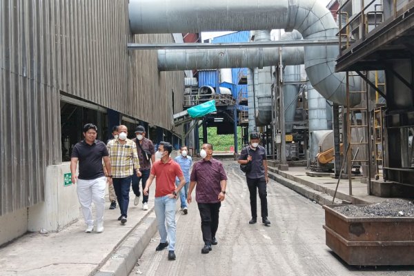 Bupati Lutim Ibas Siapkan Proyek Inovatif, Ubah Sampah Jadi Bahan Bakar Tambang