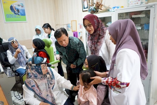 RSUD Haji Makassar Tebar Kepedulian, Ratusan Warga Ikuti Layanan Kesehatan Gratis