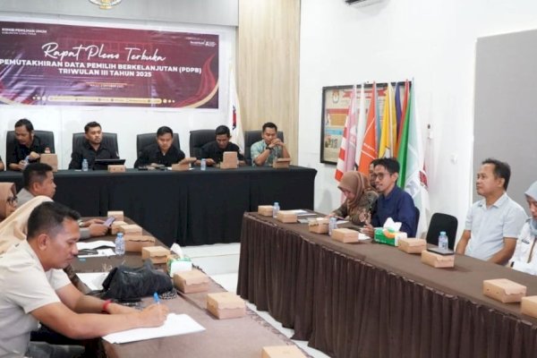 Bawaslu Ajak DPMD Lutim Kolaborasi dalam Pemutakhiran Data Pemilih