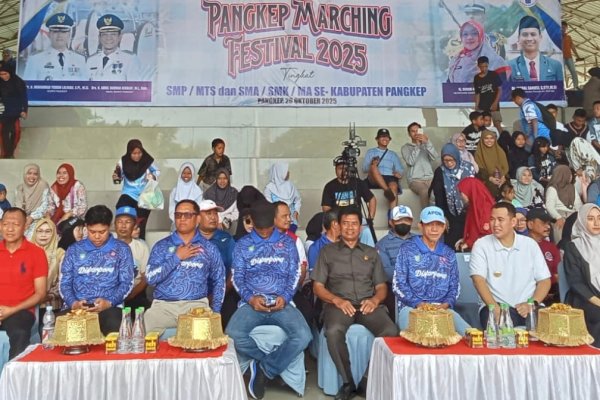 Wakil Ketua DPRD Pangkep Apresiasi Marching Band Festival
