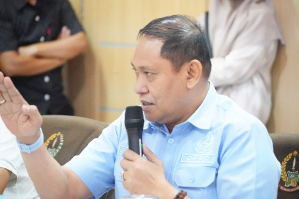 Lukman Ingatkan Kontraktor-MK Perhatikan Mutu Pekerjaan Jalan Multiyears: Saya Siap Awasi!