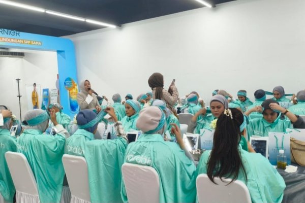 60 Peserta Ramaikan Wardah Skinscience Class di CitraCosmetic