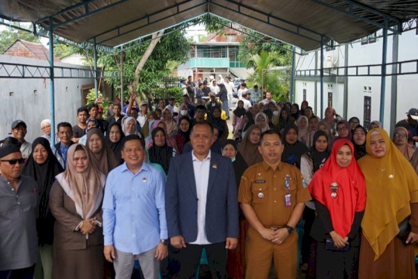 Dari Meubel hingga Perbaikan Jembatan, Ini Aspirasi Warga Lompoe saat Reses Muhammad Sadar