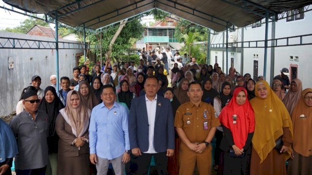 Anggota DPRD Provinsi Sulawesi Selatan, Muhammad Sadar, melaksanakan reses masa sidang I Tahun 2025/2026.