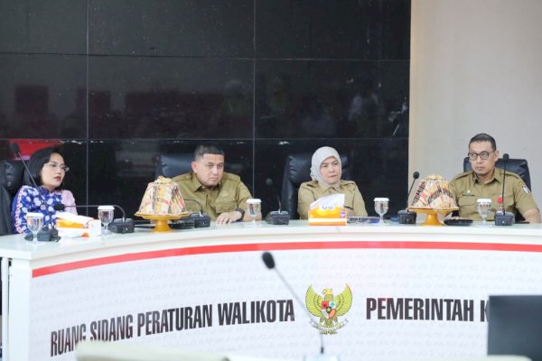 Reyhan Juara Desain Logo HUT Ke-418 Makassar, Konsep “Simpul Terpadu”