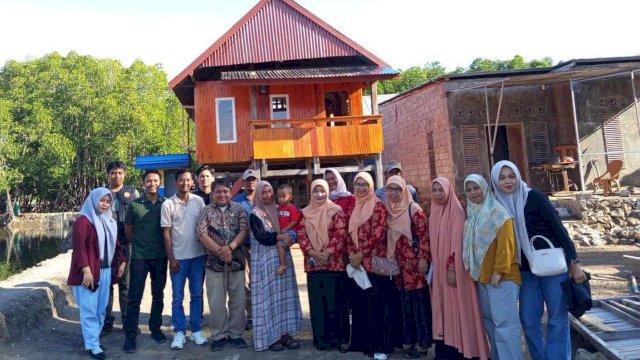 Program Bedah Rumah Sinjai Hadirkan Harapan Baru Warga Pelosok